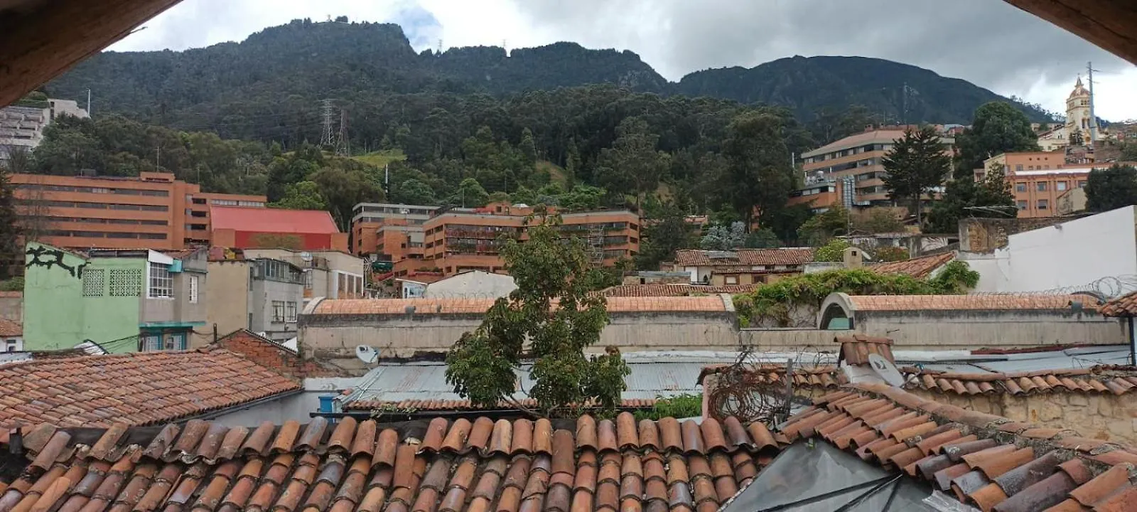 Villa Monserrate Bed And Breakfast Bogota